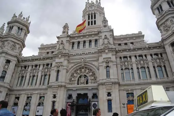 ayuntamiento madrid cibeles