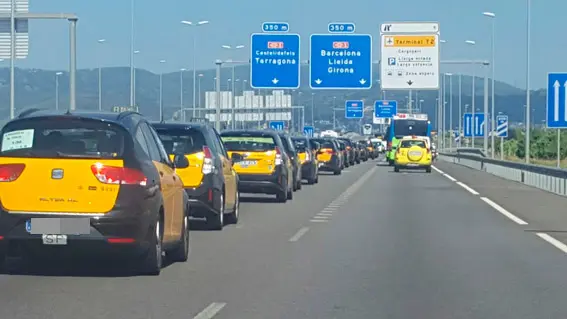 marcha lenta taxi barcelona