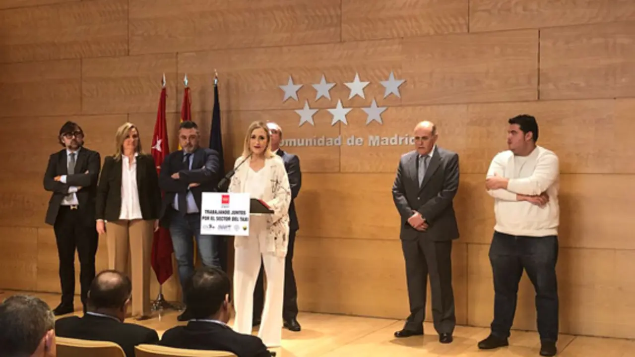 Cristina Cifuentes taxi madrid