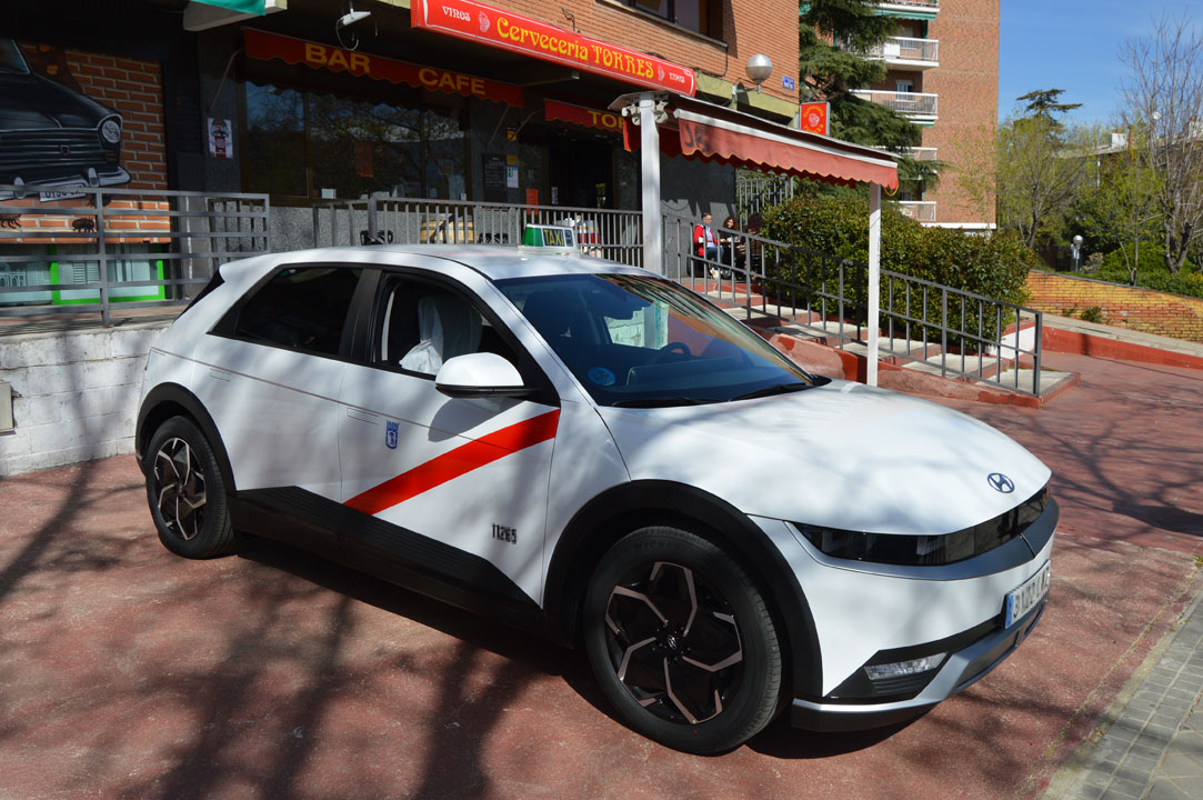 Nuevo vehículo eléctrico para taxi en Madrid