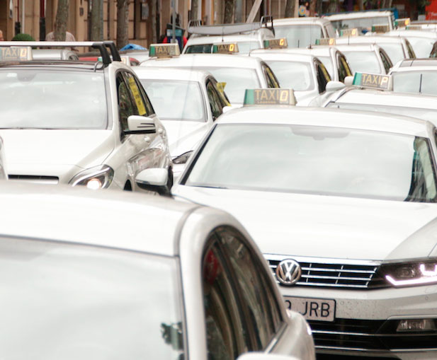 La Rioja impulsa un área de prestación conjunta para el taxi