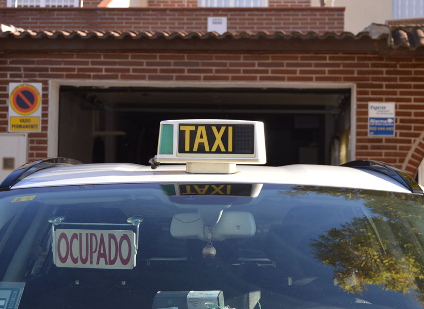 Plataforma Taxi España seguirá apoyando su proyecto para los seguros