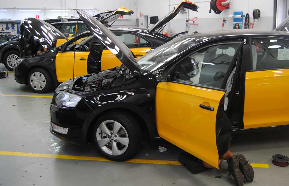 2.676 euros de indemnización por tener su taxi 22 días en el taller